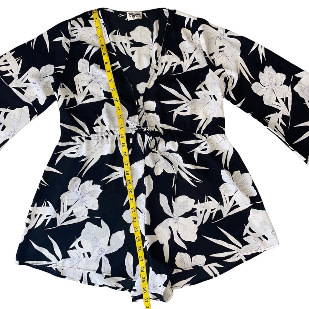 SHOW ME YOUR MUMU Floral Romper Size M - Picture 4 of 8